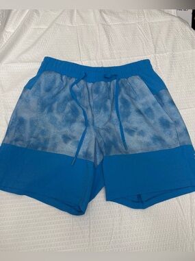Lululemon Men’s Swim Shorts - Small - S 05